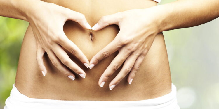 A fruta que combate inflamações, regula o intestino e ainda rejuvenesce