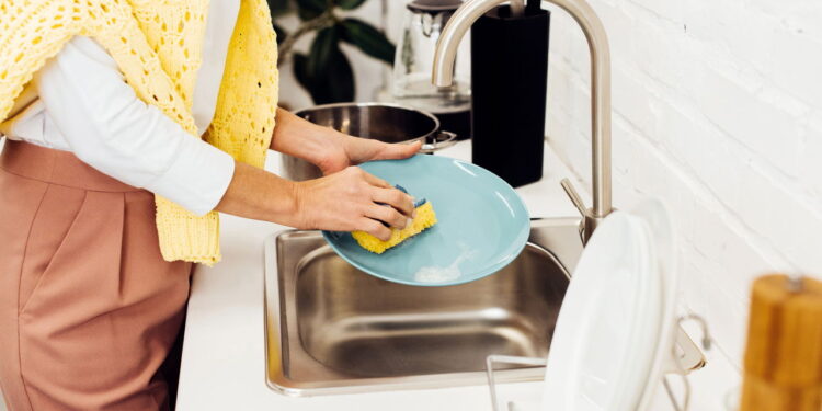 O truque caseiro que reduz sua conta de água sem trocar a torneira