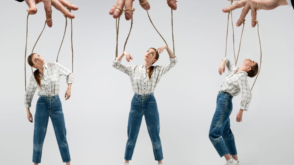 Como identificar se alguém está te manipulando de forma sutil, segundo a psicologia?