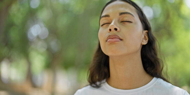 A meditação melhora a concentração, segundo especialista de mindfulness