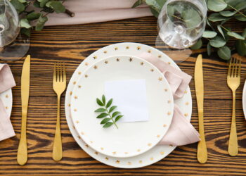 A melhor forma de decorar sua mesa na primavera sem gastar muito