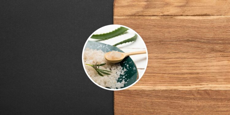 A maneira mais eficaz e natural de limpar tábuas de madeira