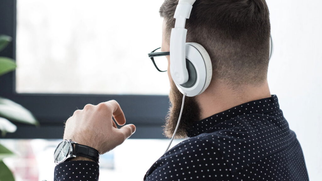 Ouvir música clássica melhora a concentração, segundo neurocientistas