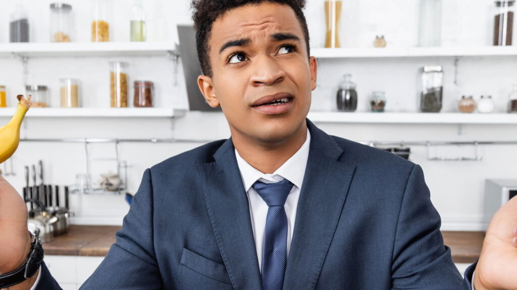 O hábito de adiar decisões pode estar sabotando sua vida, segundo psicólogos