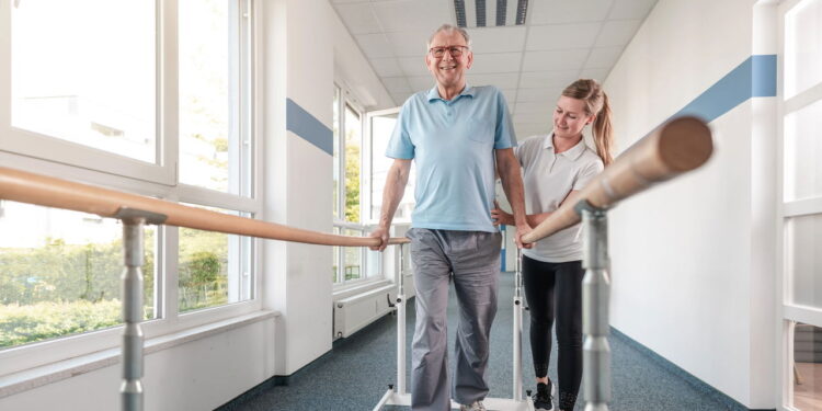 Ações simples na reabilitação pós-AVC fazem diferença na qualidade de vida