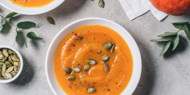 Essa sopa pode aquecer seu corpo e ainda ajudar no emagrecimento