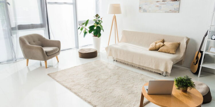 O segredo para tirar manchas de tapete que ninguém revela!