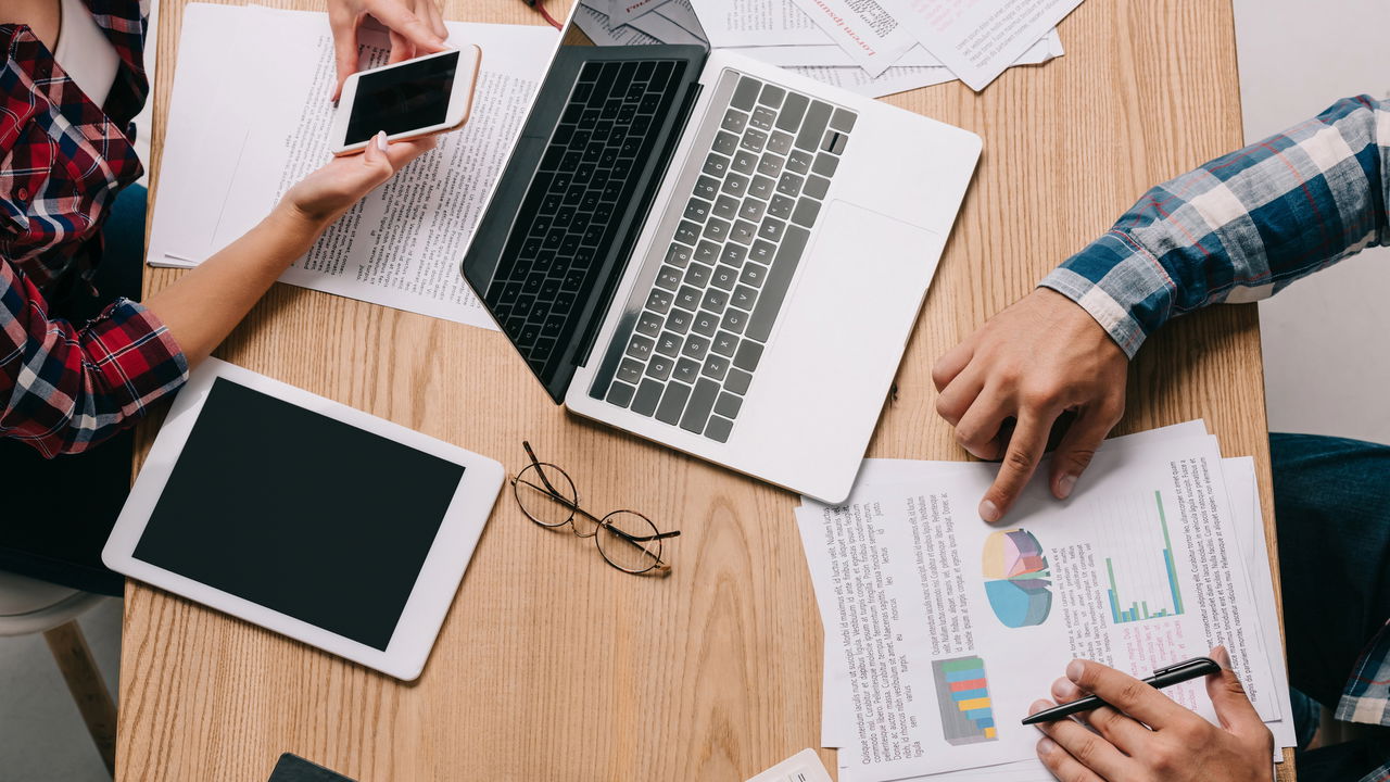 Impactos da tecnologia no trabalho e no jeito de viver em sociedade 1 Impactos da tecnologia no trabalho e no jeito de viver em sociedade