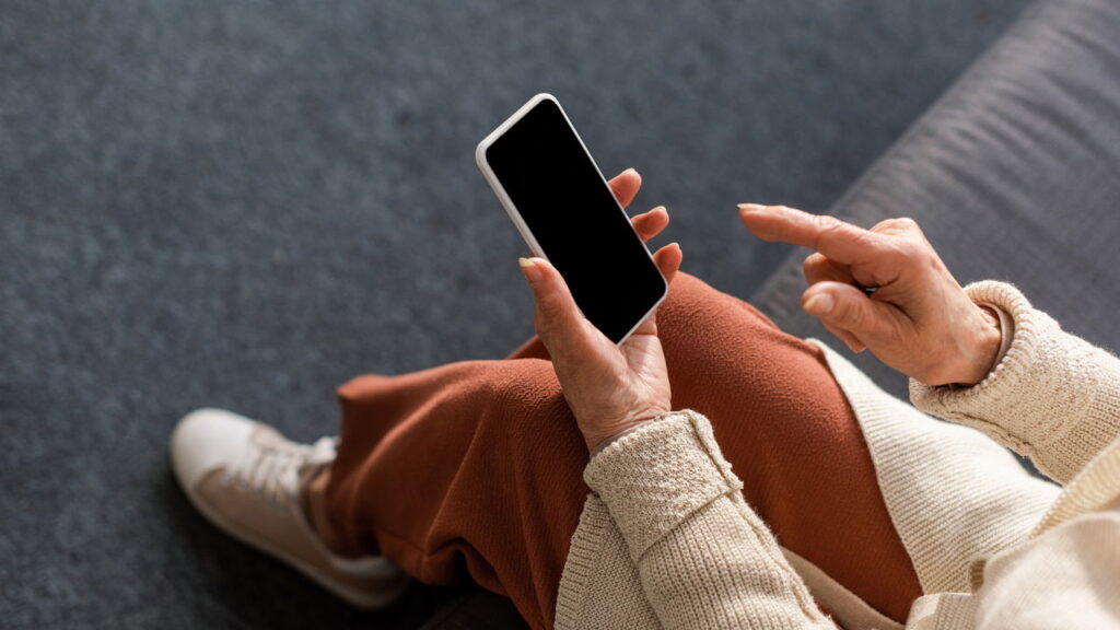 O que significa quando o celular vibra e não tem notificação?