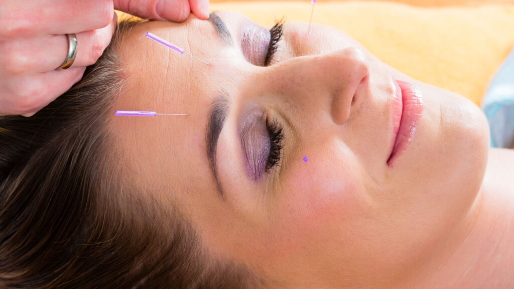 Terapias alternativas para TPM e cólicas: o que funciona, o que é mito