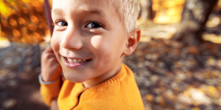 Nomes masculinos com 4 letras unem praticidade e uso crescente no Brasil