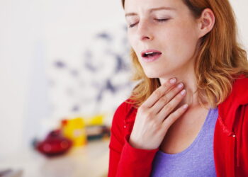 Receitas de remédios caseiros para aliviar a dor de garganta