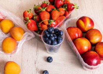 4 frutas que florescem com podas simples e colhem em lotes