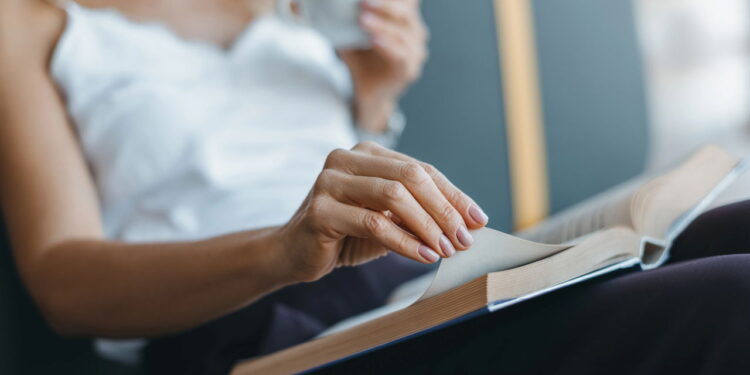Receitas de flores que ajudam no foco durante leituras longas