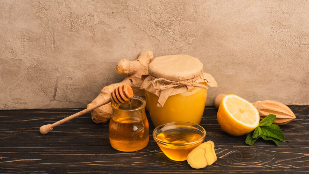 Receitas de remédios caseiros para aliviar a dor de garganta