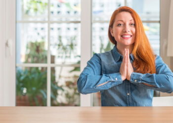 Como o perdão ajuda a liberar emoções pesadas segundo a psicologia