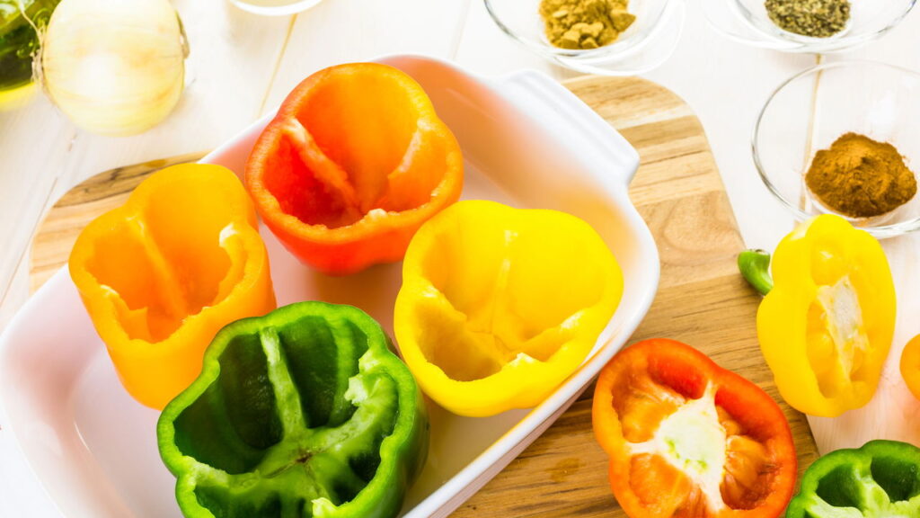 O truque simples para conservar pimentões suculentos e firmes