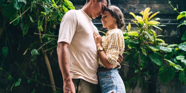 Essa planta atrai mais vitalidade e amor em relacionamentos frios