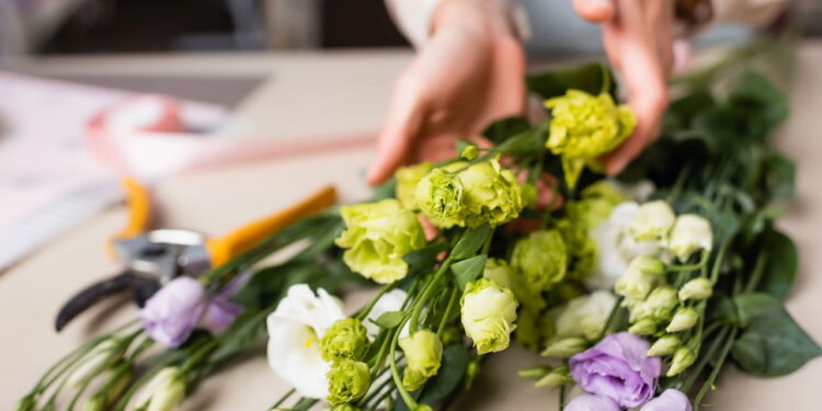 Ervas que perfumam a casa com aromas frescos