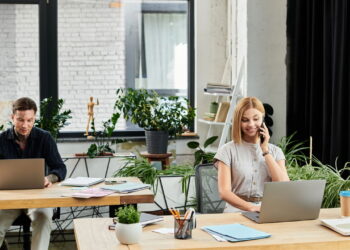 Plantas que prosperam em escritórios e reduzem fadiga visual
