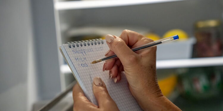 Dicas para organizar a agenda e reservar tempo para lazer, segundo especialistas