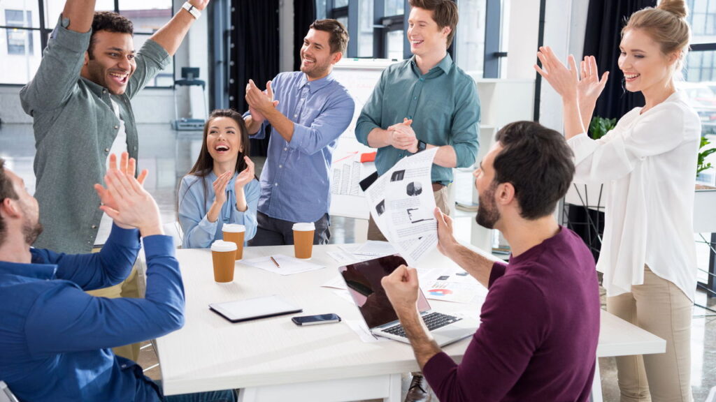 Dicas para incentivar a colaboração em equipes para um trabalho mais leve segundo especialistas