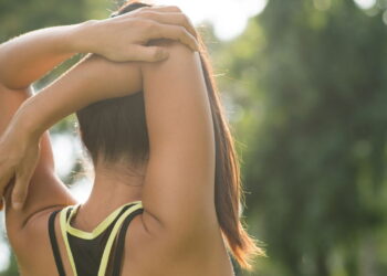 1 mês para poder fortalecer os ossos e articulações com sinais de alerta