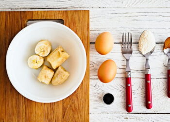 Café da manhã rápido em 5 minutos com 3 ingredientes