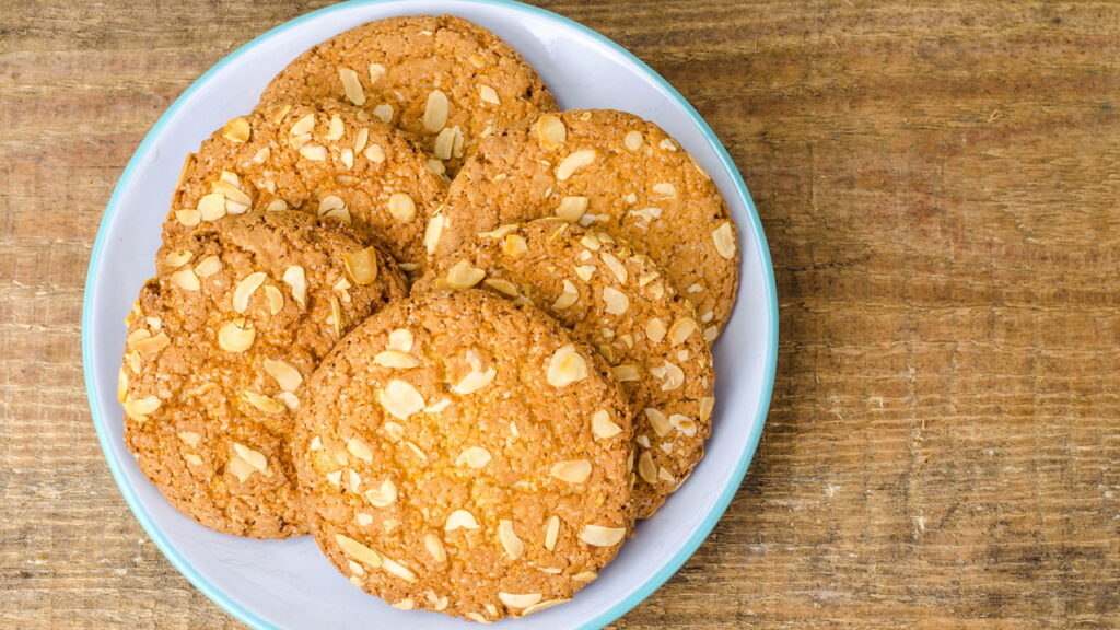 É biscoito ou bolacha? Receita da versão mais saudável com aveia e banana!