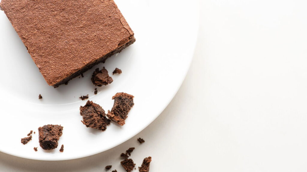 Como fazer brownies de cacau com o liquidificador em 20 minutos: sem manteiga e sem farinha