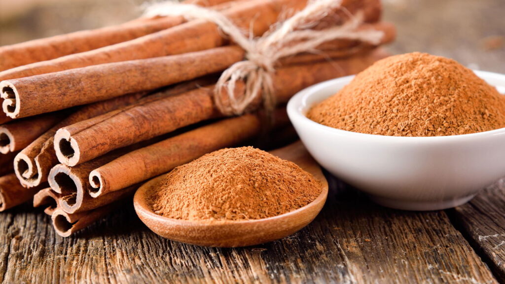 Esses ingredientes baratos afastam formigas da bancada da cozinha