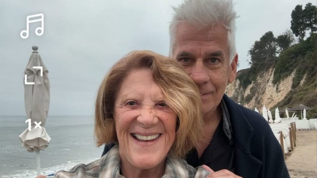 Morreu aos 87 anos grande ícone da TV e teatro americano