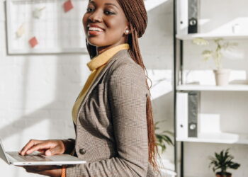 A confiança é a chave para o sucesso feminino segundo a psicologia