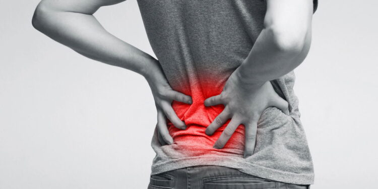 Hérnia de disco lombar pode ser evitada com hábitos simples