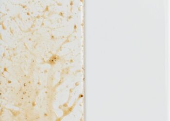 Como limpar azulejo sujo e engordurado com uma misturinha caseira maravilhosa