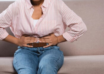 A planta brasileira que alivia dores e inflamações de forma natural