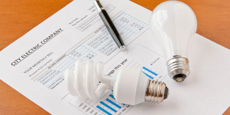 Hábitos simples para reduzir sua conta de energia