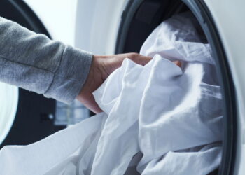 Como manter roupas de cama sempre frescas e livres de ácaros