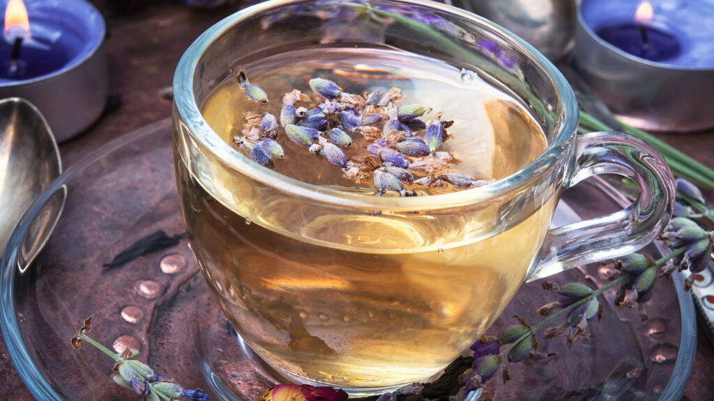 O chá simples que promove relaxamento e um sono tranquilo