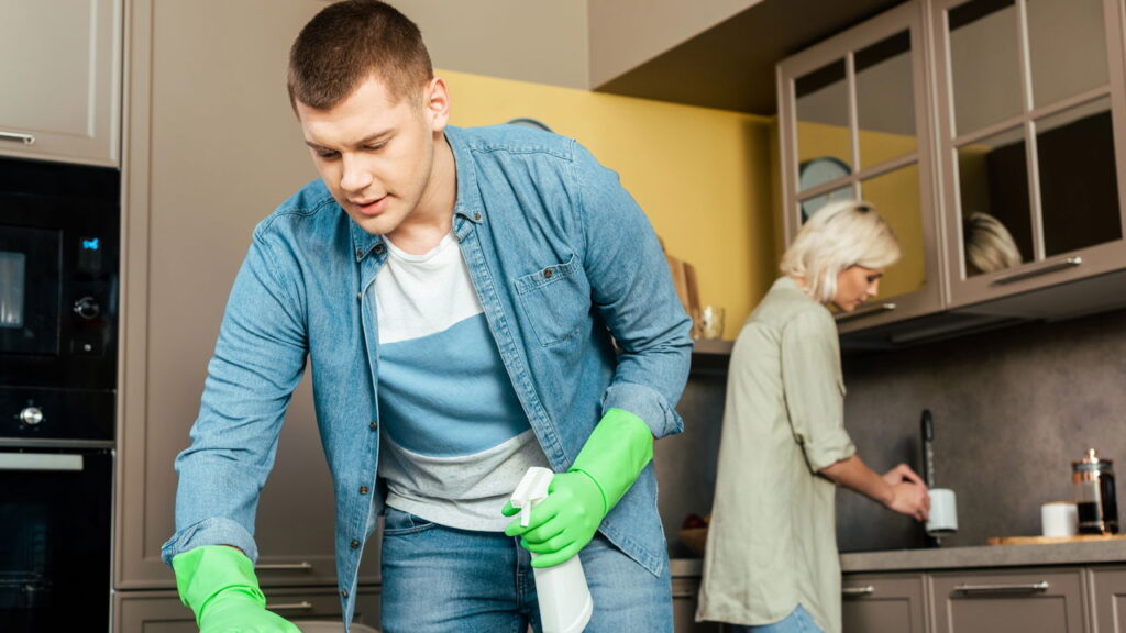 Como acabar com formigas no motor da geladeira de forma prática e segura