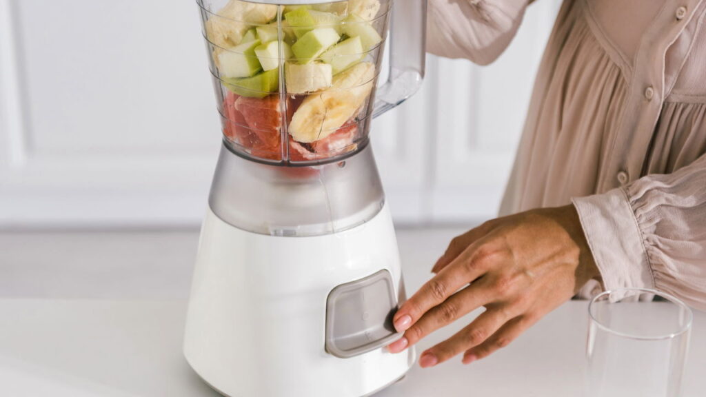 Esse botão esquecido do liquidificador pode transformar suas receitas