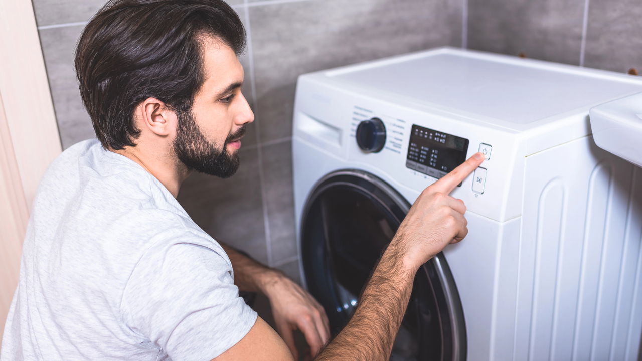Economize água em casa com essa função pouco usada da sua máquina de lavar