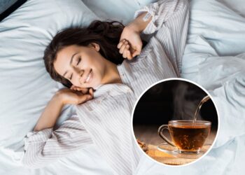 3 chás naturais que ajudam a dormir melhor hoje mesmo