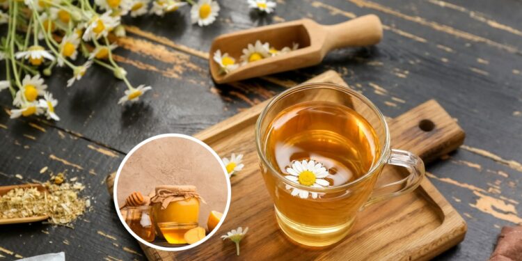 Como preparar um chá de camomila com mel e limão para relaxar e fortalecer o corpo