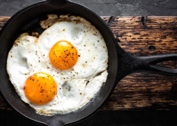 O que cozinhar na semana sem gastar muito: cardápio prático com frango, ovos e legumes