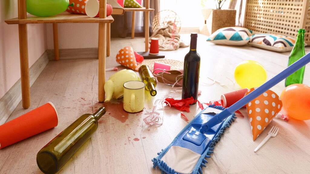 Erros comuns de limpeza que danificam superfícies e como evitá-los