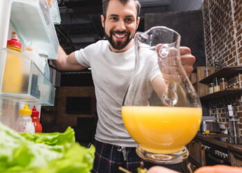 Esse copo de suco pode transformar sua visão e imunidade