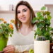4 plantas com flores delicadas que criam um toque romântico na decoração