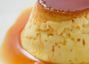 O melhor pudim de micro-ondas fica pronto em 5 minutos