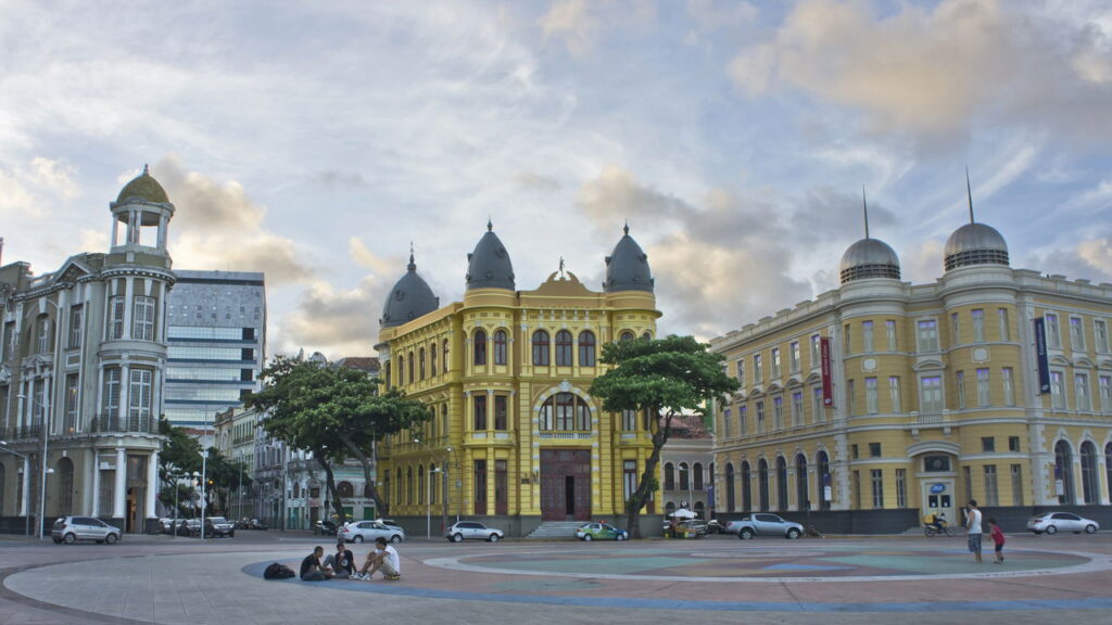 Essa cidade é o ponto de partida ideal pra quem quer explorar o Nordeste